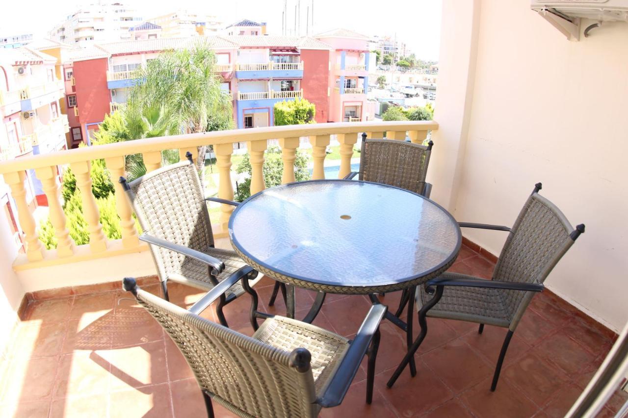 Apartamentos Marina Internacional Торрев'єха Екстер'єр фото