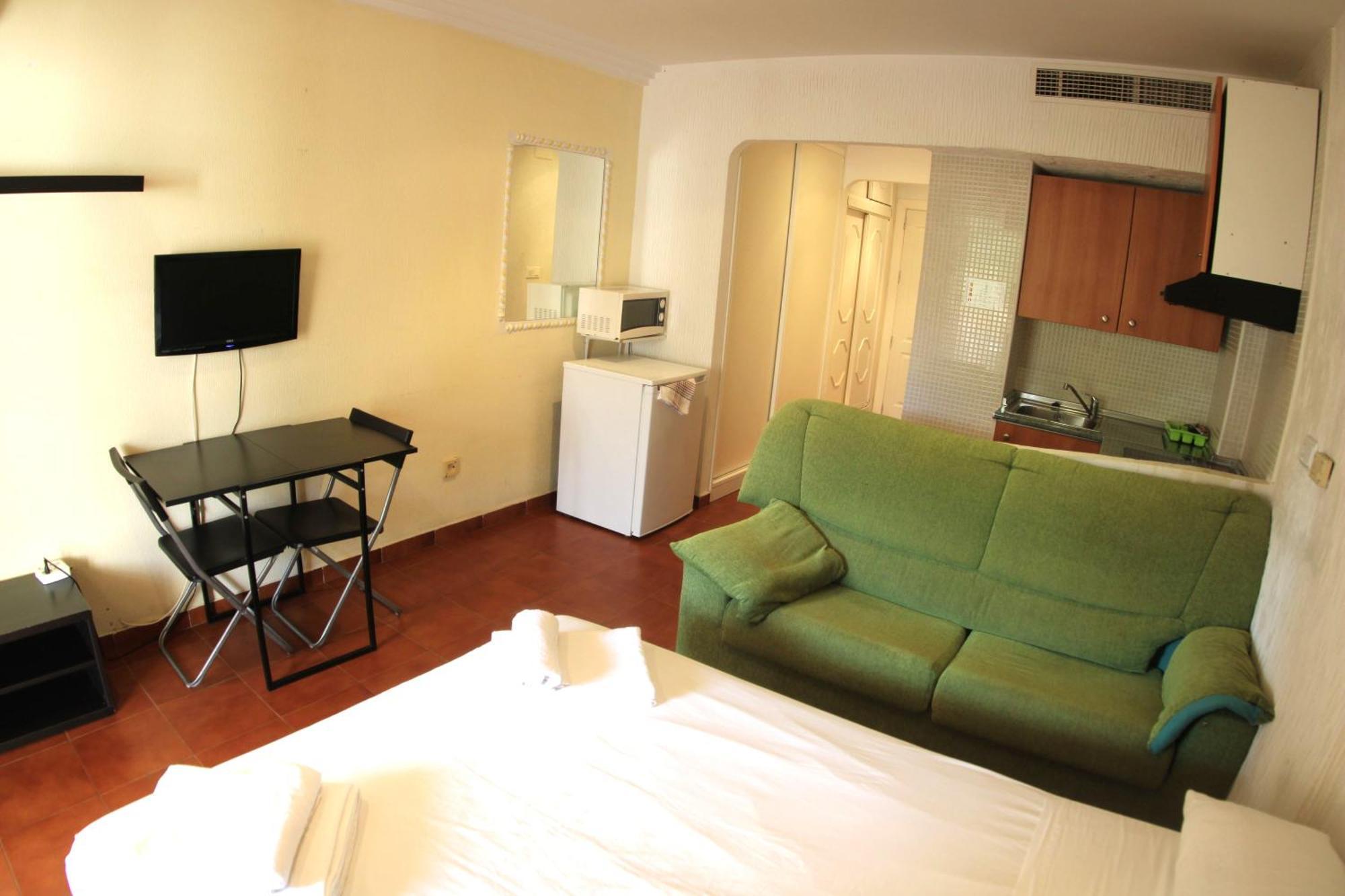 Apartamentos Marina Internacional Торрев'єха Екстер'єр фото